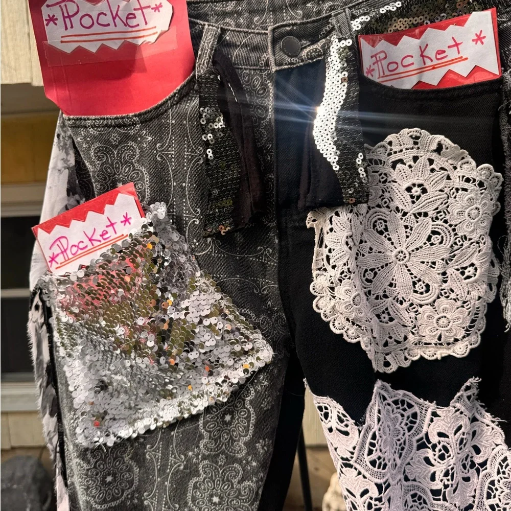 Go - Picture 2 of 12